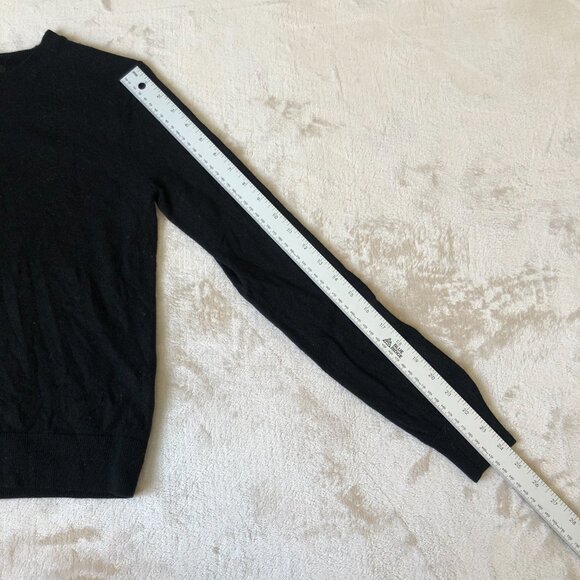 Uniqlo 100% Cashmere Crew Neck Sweater - Picture 6 of 7